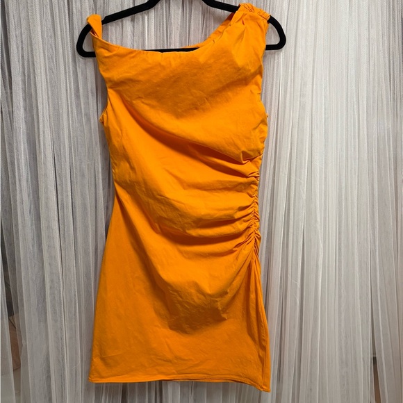 Mango Orange One‑Shoulder Dress Sleek Vibrant Asymmetrical Midi Women’s Size 6 - Picture 3 of 15
